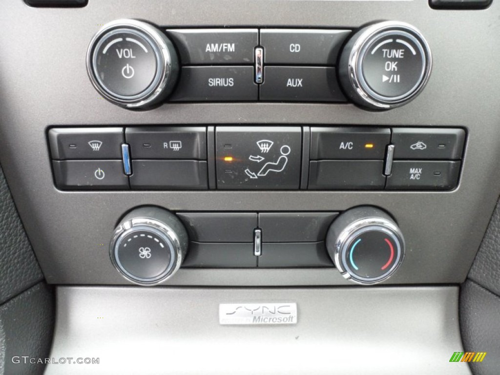 2013 Ford Mustang V6 Premium Coupe Controls Photo #63039178