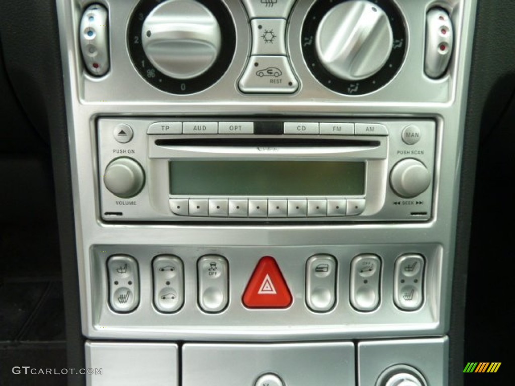 2004 Chrysler Crossfire Limited Coupe Controls Photo #63040089
