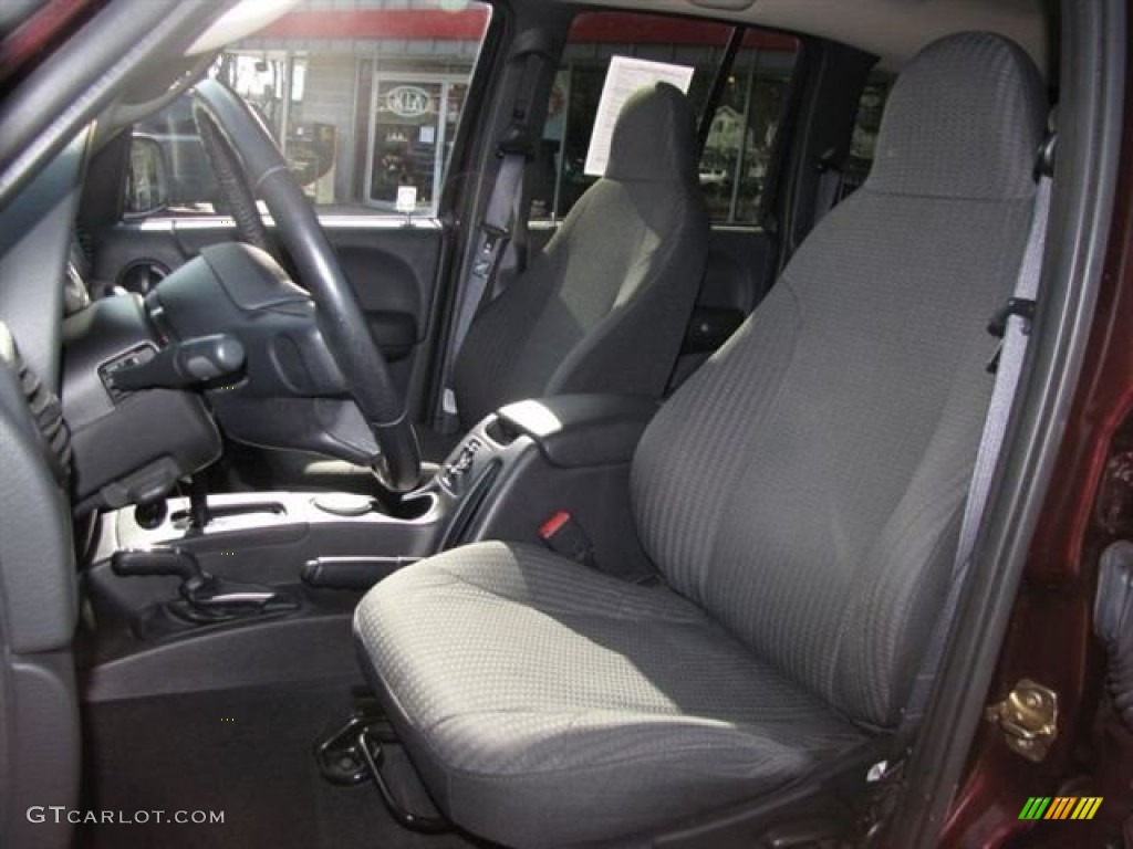 2004 Liberty Sport 4x4 - Deep Molten Red Pearl / Dark Slate Gray photo #5