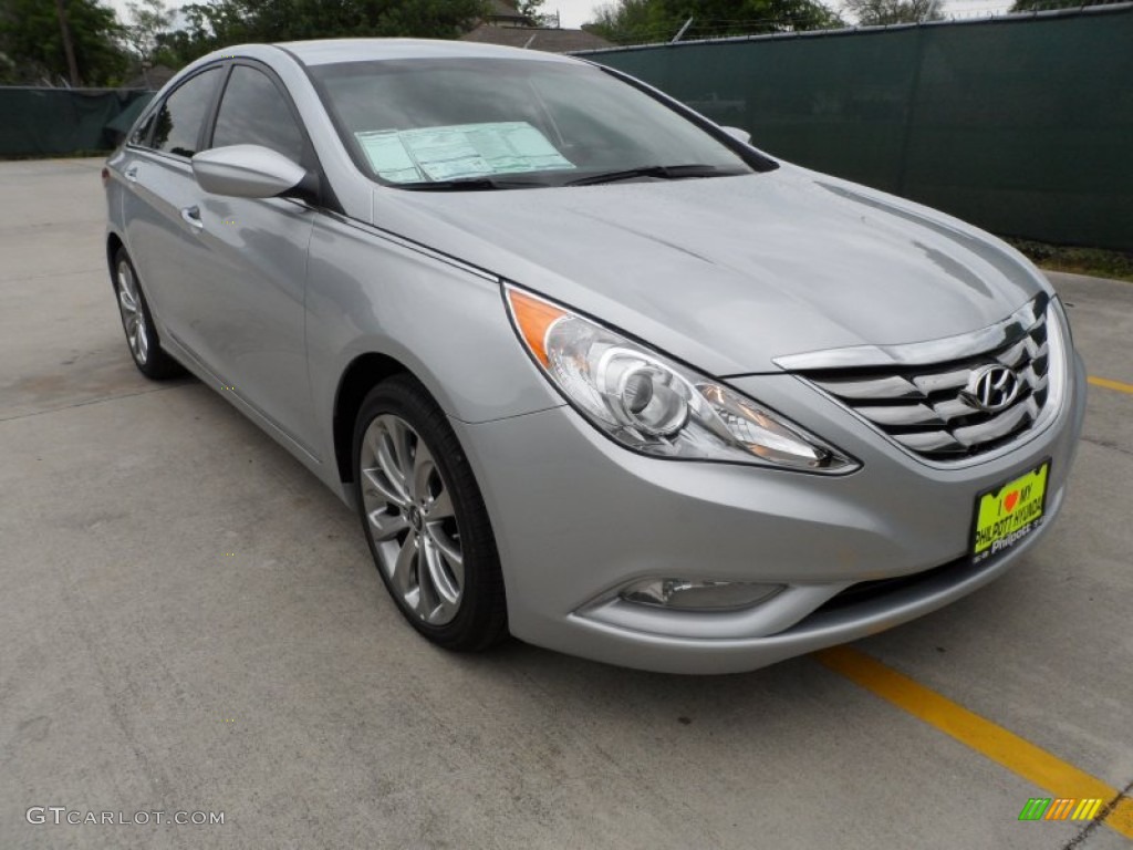 2012 Sonata SE - Radiant Silver / Gray photo #1