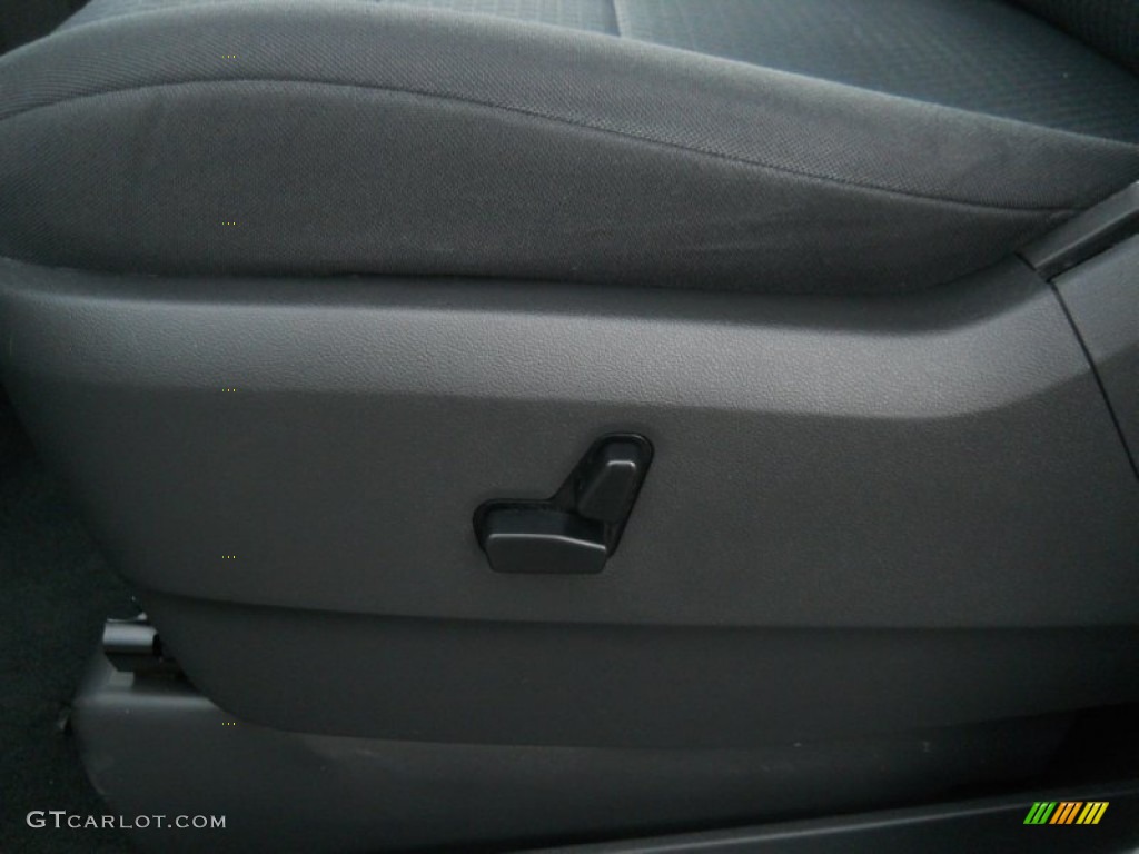 2010 Grand Caravan SXT - Bright Silver Metallic / Dark Slate Gray/Light Shale photo #9