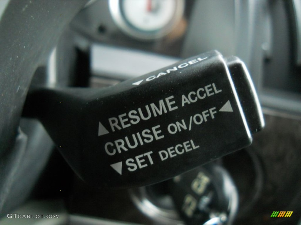 2010 Grand Caravan SXT - Bright Silver Metallic / Dark Slate Gray/Light Shale photo #10