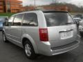 2010 Bright Silver Metallic Dodge Grand Caravan SXT  photo #14