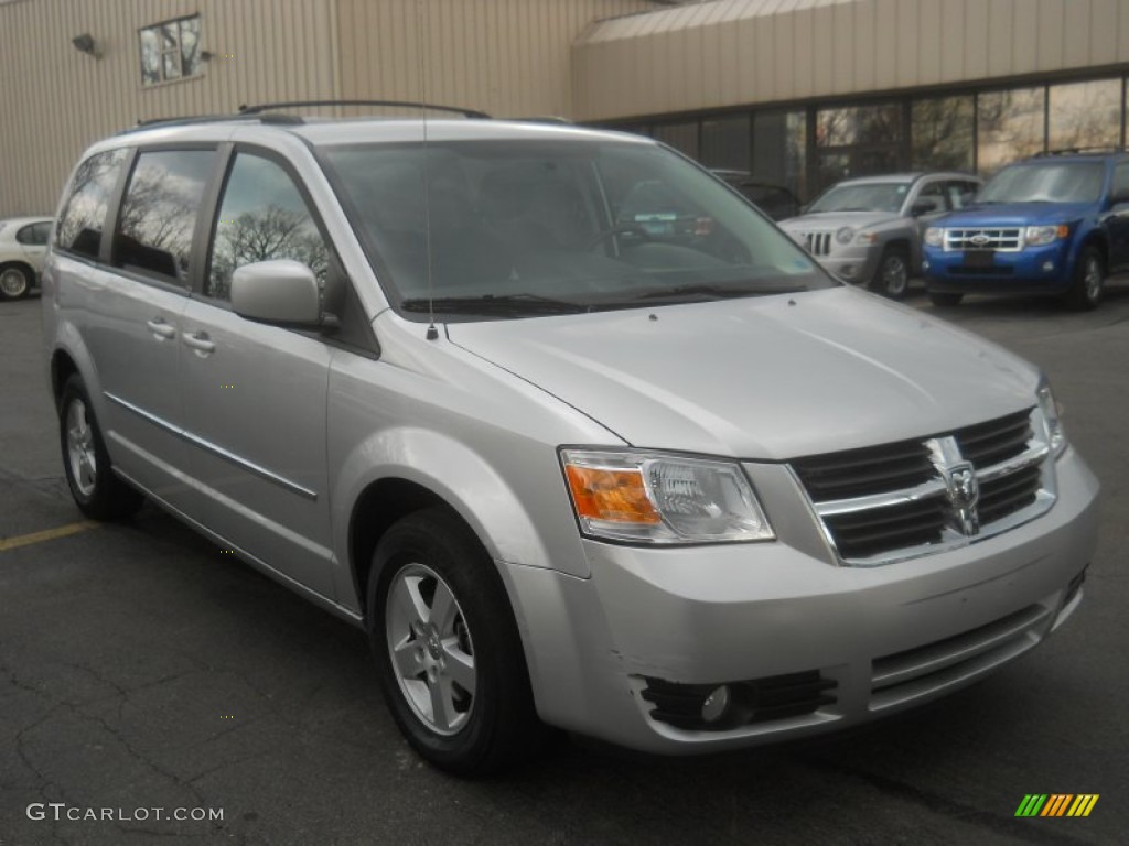 2010 Grand Caravan SXT - Bright Silver Metallic / Dark Slate Gray/Light Shale photo #16