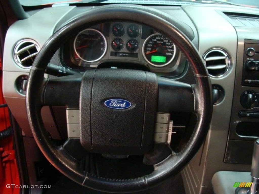 2005 Ford F150 FX4 SuperCrew 4x4 Black Steering Wheel Photo #63044566