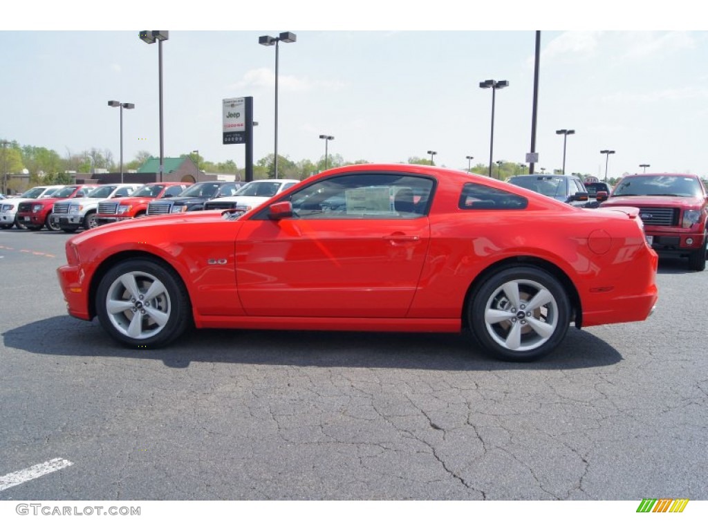 2013 Mustang GT Coupe - Race Red / Charcoal Black photo #5