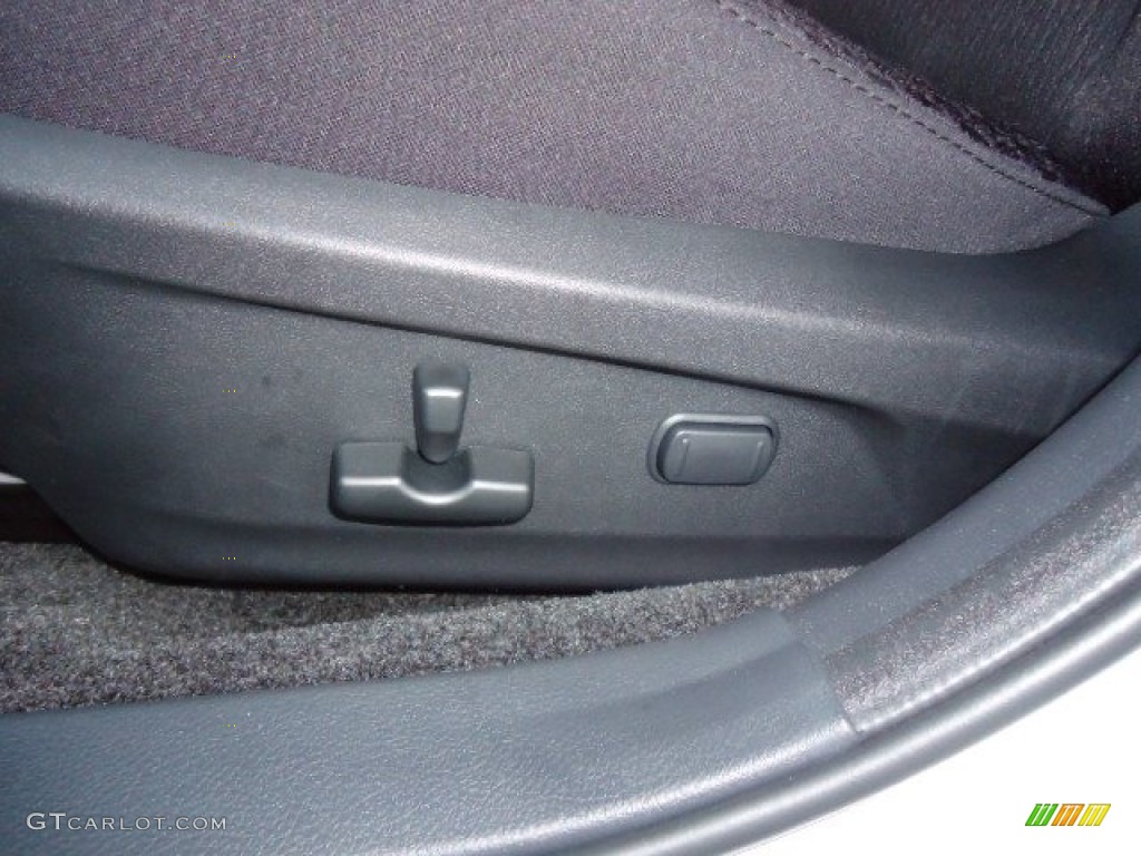 2012 Outback 2.5i Premium - Ruby Red Pearl / Off Black photo #38