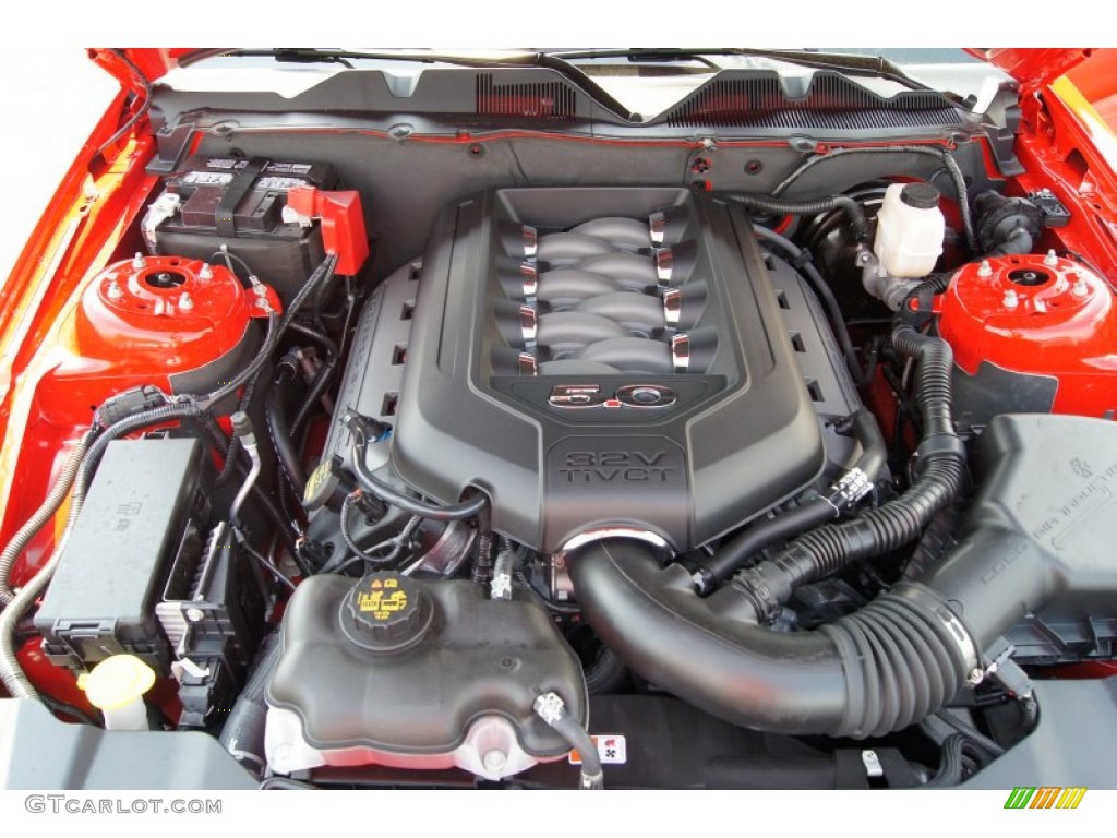 2013 Ford Mustang GT Coupe 5.0 Liter DOHC 32-Valve Ti-VCT V8 Engine Photo #63048535
