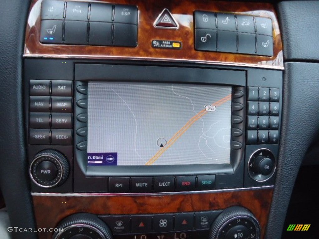 2005 Mercedes-Benz CLK 500 Cabriolet Navigation Photos