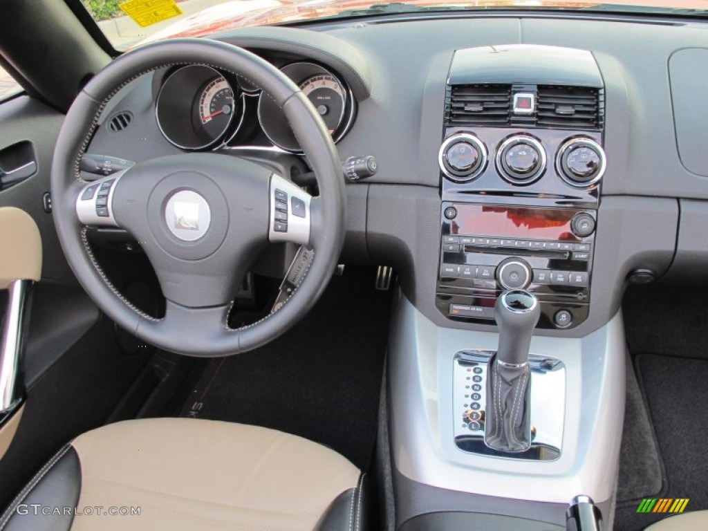 2008 Saturn Sky Red Line Roadster Tan Dashboard Photo #63050946