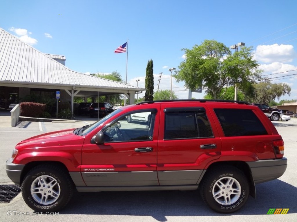 2002 Grand Cherokee Laredo 4x4 - Inferno Red Tinted Pearlcoat / Taupe photo #2