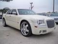 Cool Vanilla 2006 Chrysler 300 C HEMI Exterior