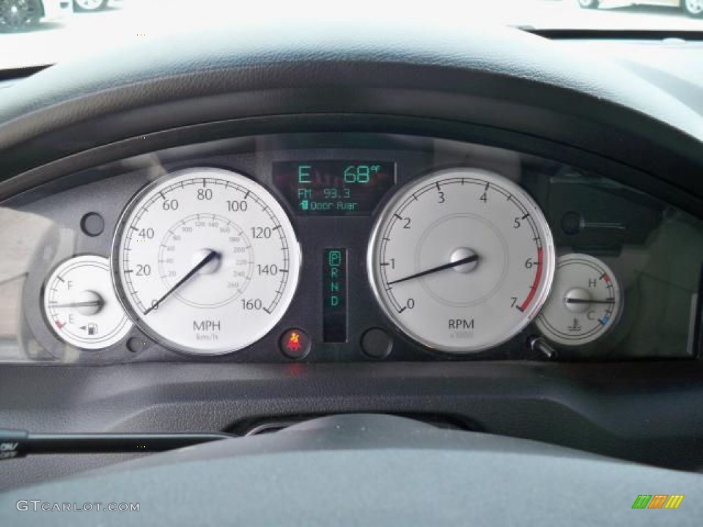 2006 Chrysler 300 C HEMI Gauges Photo #63055750