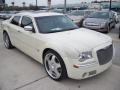 Cool Vanilla - 300 C HEMI Photo No. 27