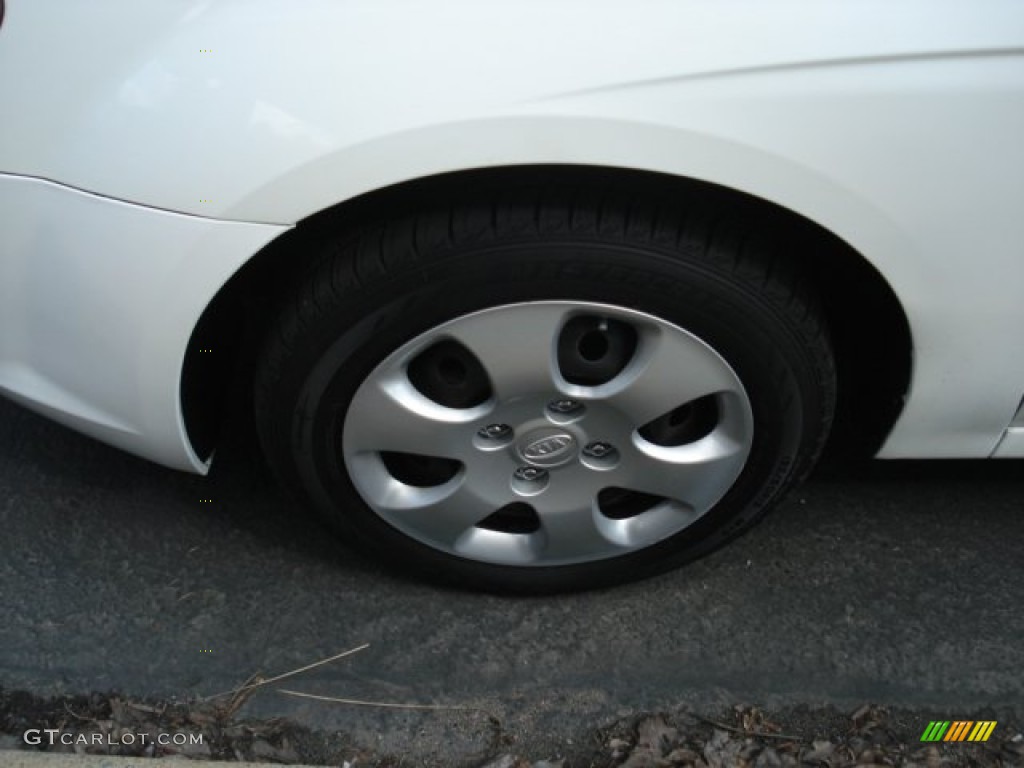 2008 Spectra LX Sedan - White / Gray photo #11