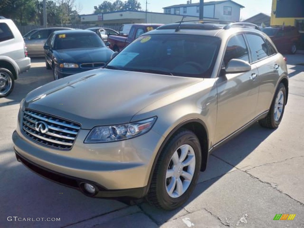 2004 FX 35 AWD - Golden Sand Metallic / Willow photo #29