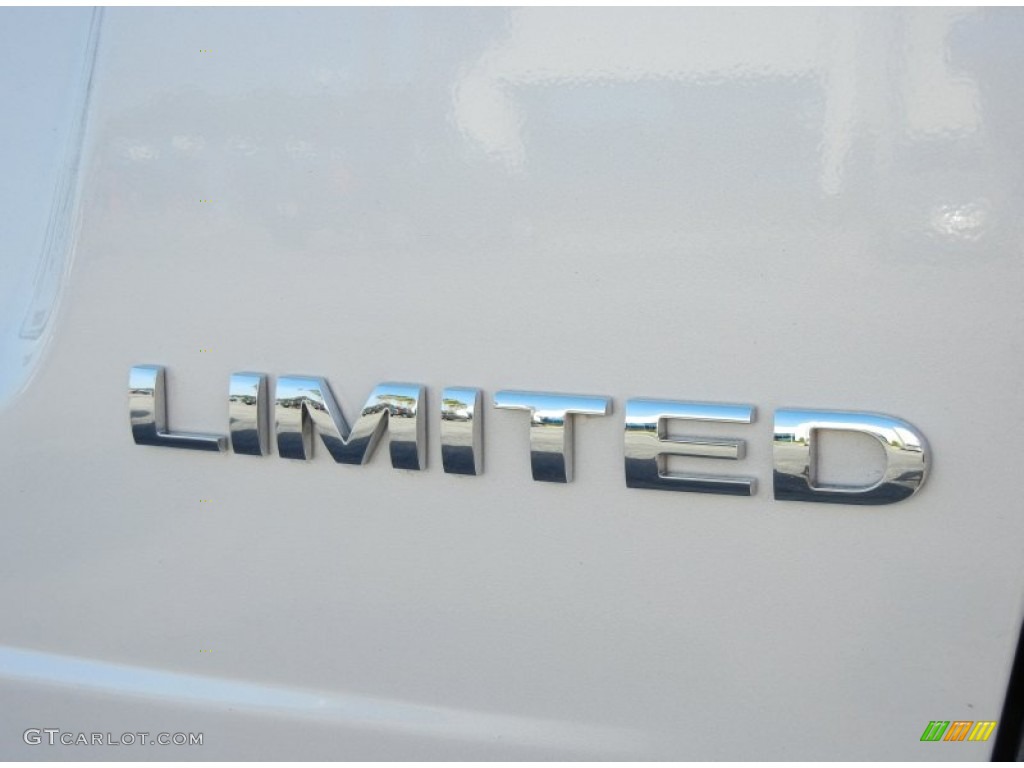 2010 Ford Edge Limited Marks and Logos Photo #63056829