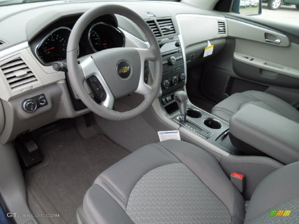 Dark Gray/Light Gray Interior 2012 Chevrolet Traverse LT Photo #63058467