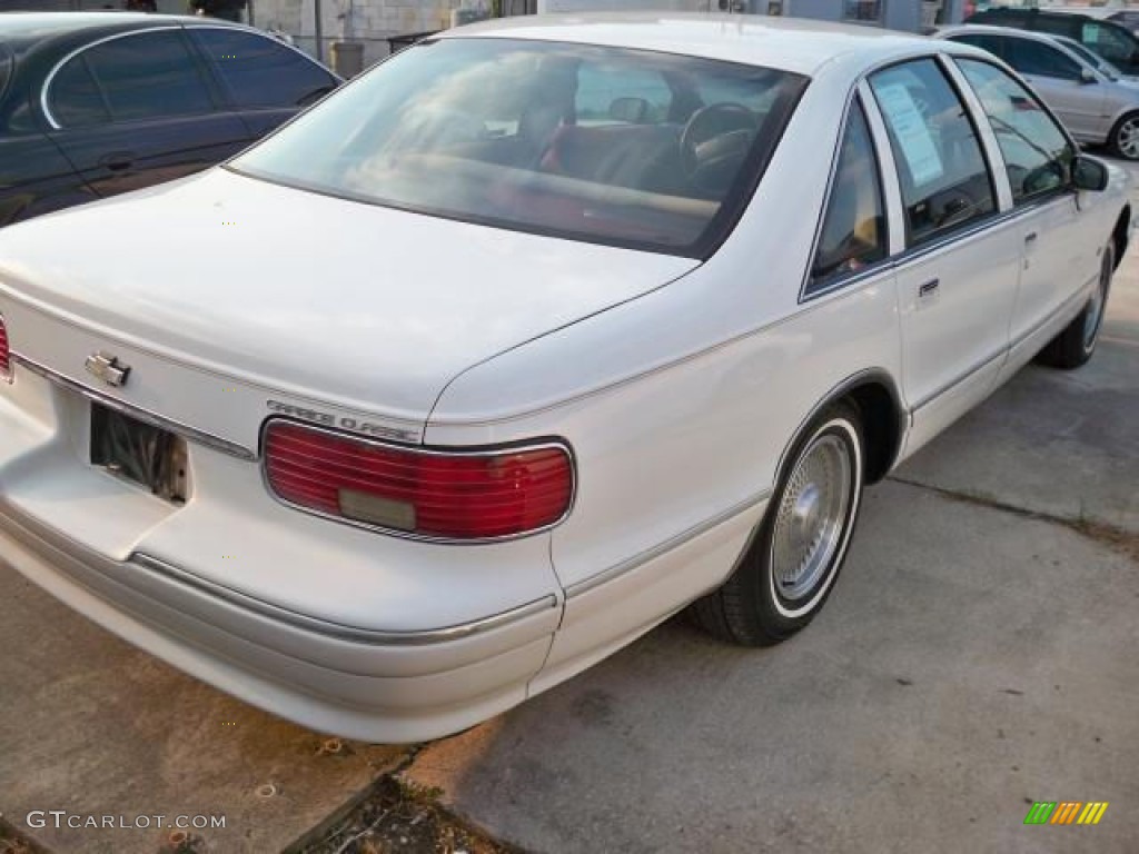 1993 Caprice LS Sedan - White / Red photo #4