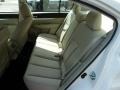 Satin White Pearl - Legacy 2.5i Photo No. 9