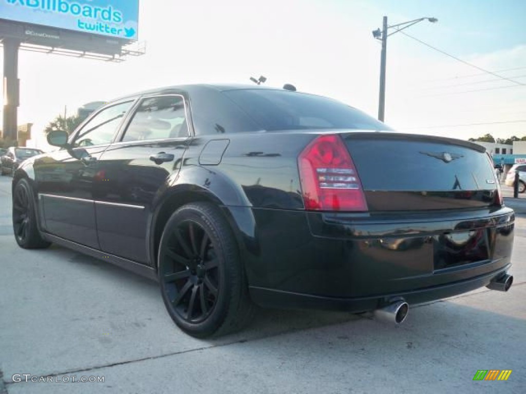 Brilliant Black Crystal Pearl 2006 Chrysler 300 C SRT8 Exterior Photo #63061210