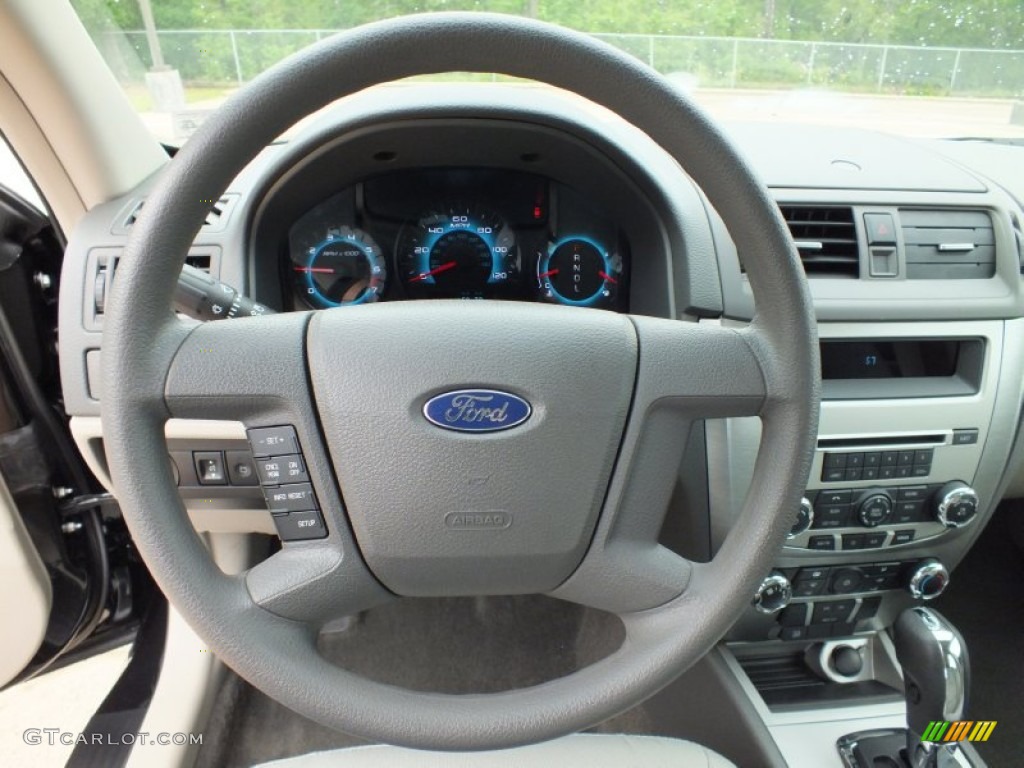 2012 Ford Fusion S Steering Wheel Photos