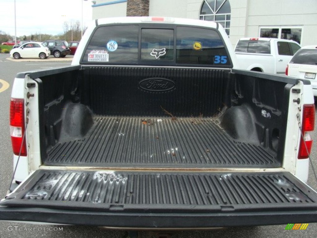 2004 F150 Lariat SuperCrew 4x4 - Oxford White / Tan photo #6