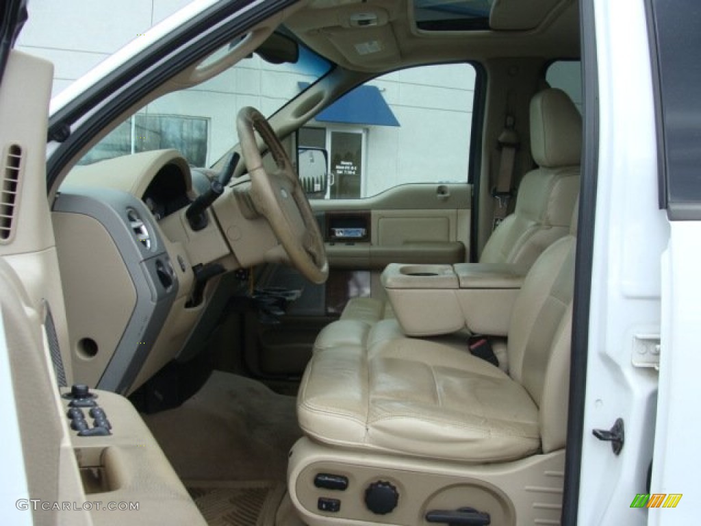 2004 F150 Lariat SuperCrew 4x4 - Oxford White / Tan photo #10