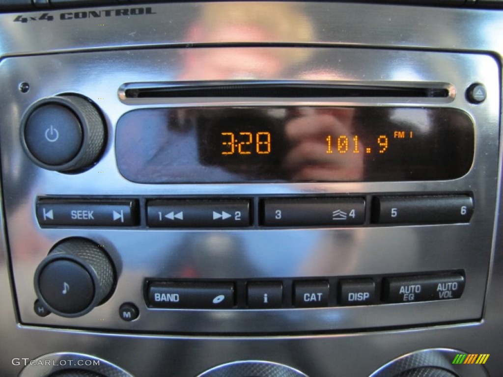2007 Hummer H3 Standard H3 Model Audio System Photo #63067384