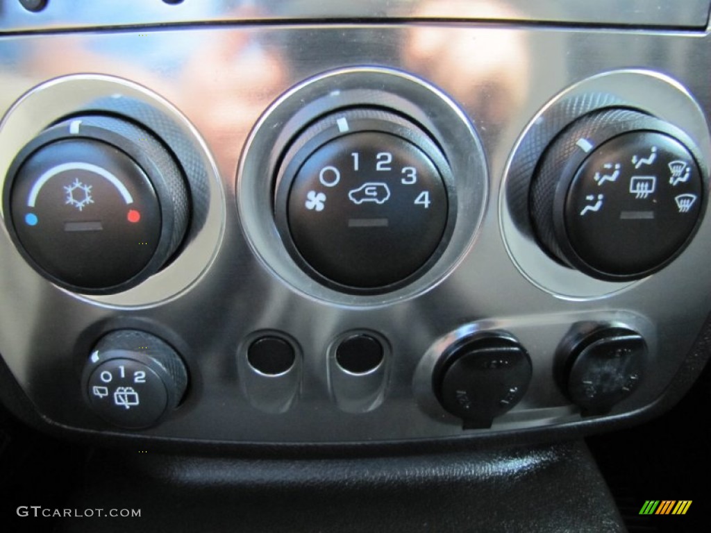 2007 Hummer H3 Standard H3 Model Controls Photo #63067392