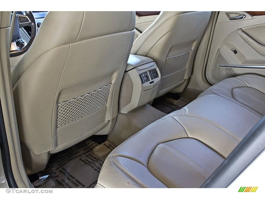Cashmere/Cocoa Interior 2011 Cadillac CTS 3.0 Sport Wagon Photo #63068374