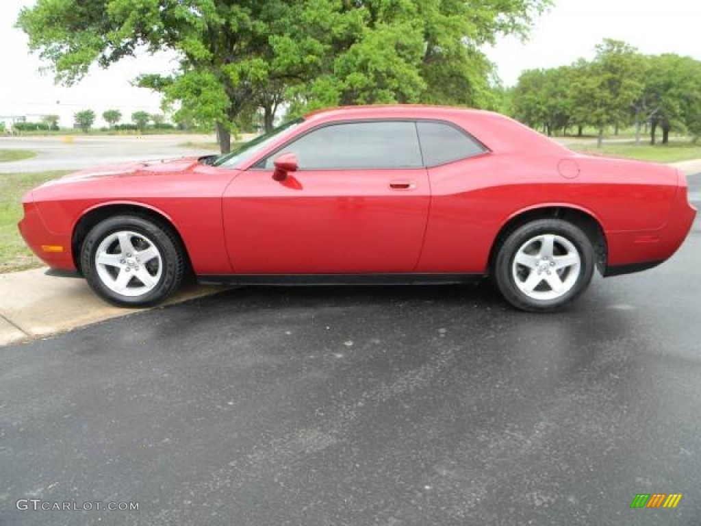 Inferno Red Crystal Pearl 2010 Dodge Challenger SE Exterior Photo #63069992