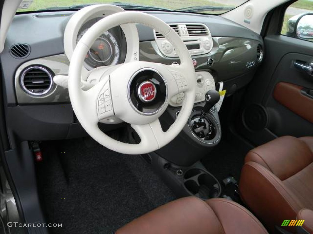 2012 Fiat 500 Lounge Pelle Marrone/Avorio (Brown/Ivory) Dashboard Photo #63070445