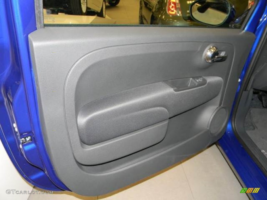 2012 Fiat 500 Pop Tessuto Grigio/Nero (Grey/Black) Door Panel Photo #63070971
