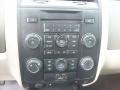 2010 Ford Escape Limited V6 Controls