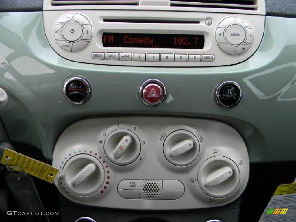 2012 Fiat 500 Pop Controls Photo #63071397