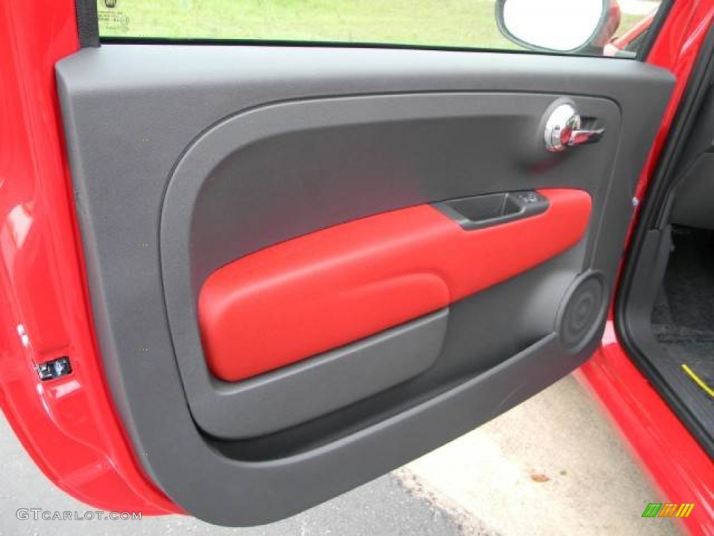 2012 Fiat 500 Pop Tessuto Rosso/Avorio (Red/Ivory) Door Panel Photo #63071630