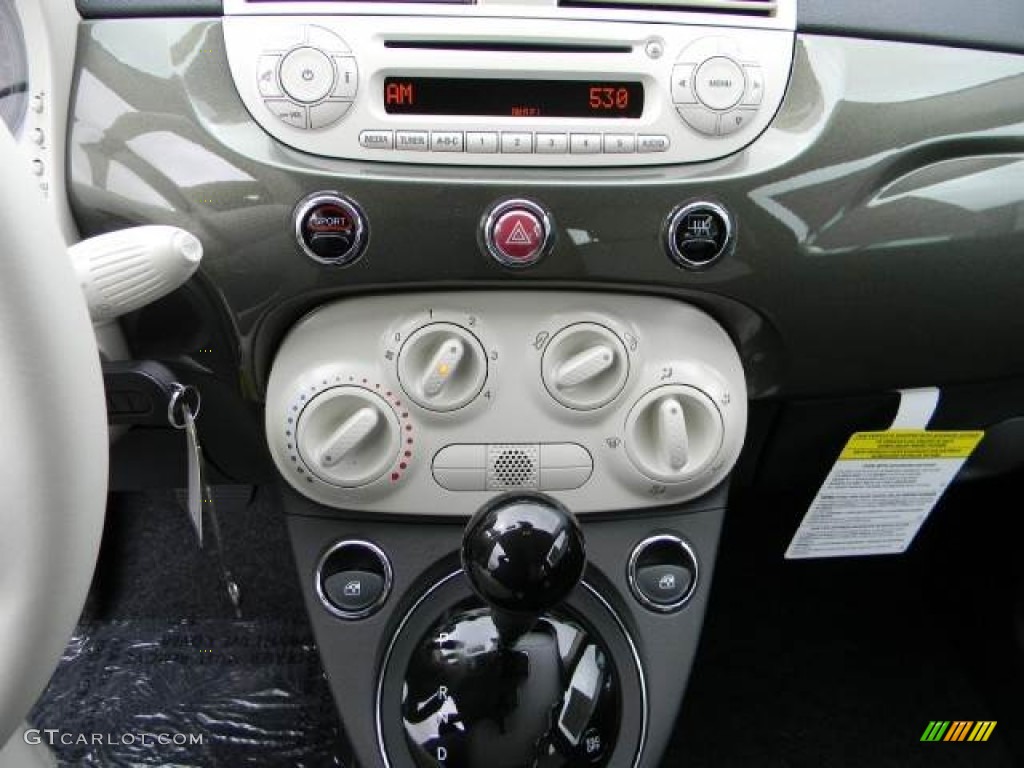 2012 Fiat 500 Pop Controls Photo #63071720