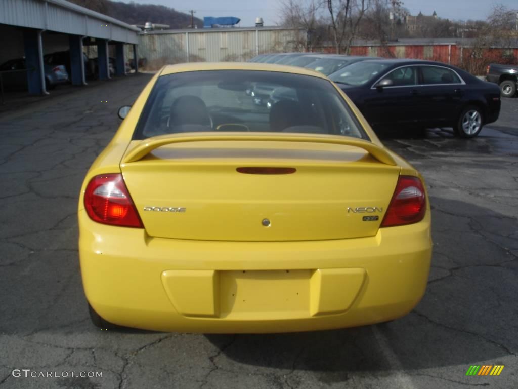 2003 Neon SXT - Solar Yellow / Dark Slate Gray photo #23