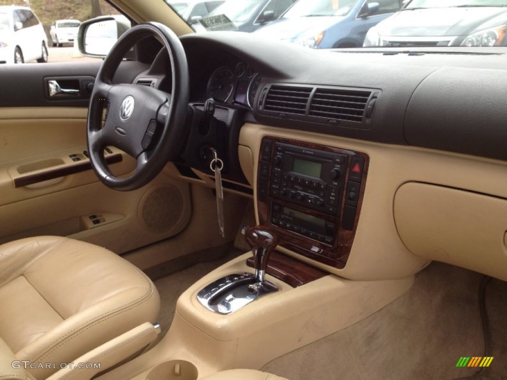 2004 Volkswagen Passat Glx 4motion Wagon Interior Photo