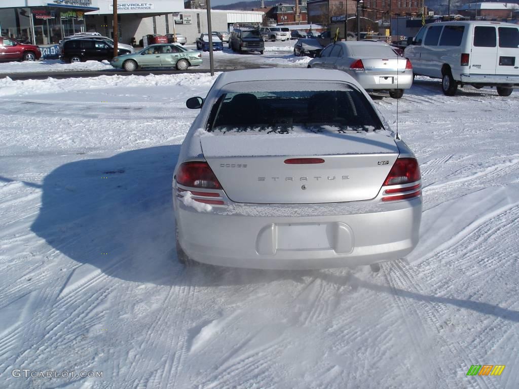 2006 Stratus SXT Sedan - Bright Silver Metallic / Dark Slate Grey photo #8