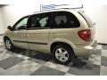 Linen Gold Metallic Pearl - Caravan SXT Photo No. 3