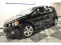 Black - Sonic LTZ Hatch Photo No. 1