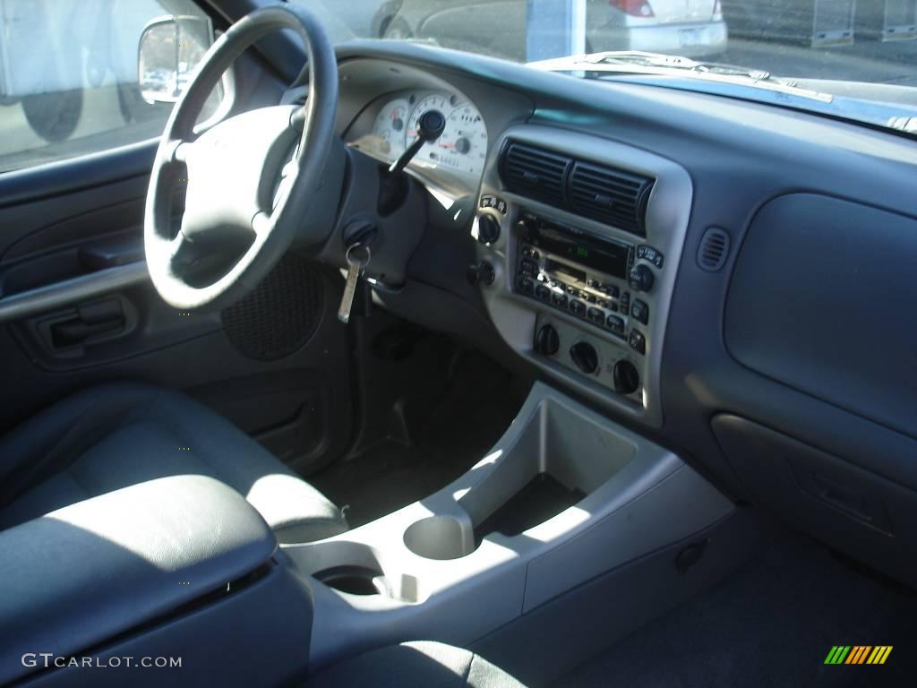 2001 Explorer Sport 4x4 - Tropic Green Metallic / Dark Graphite photo #16