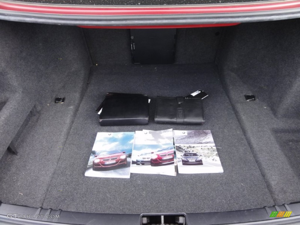2006 BMW M6 Coupe Trunk Photo #63084275