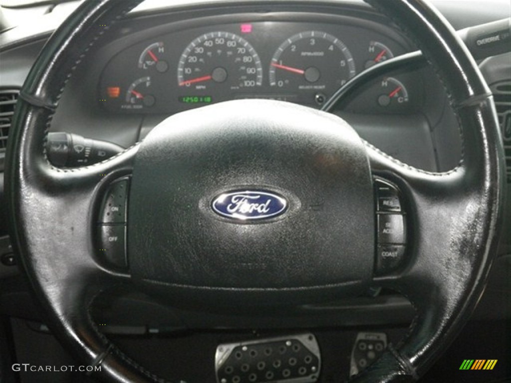 2003 Ford F150 XLT SuperCab Medium Graphite Grey Steering Wheel Photo #63085148