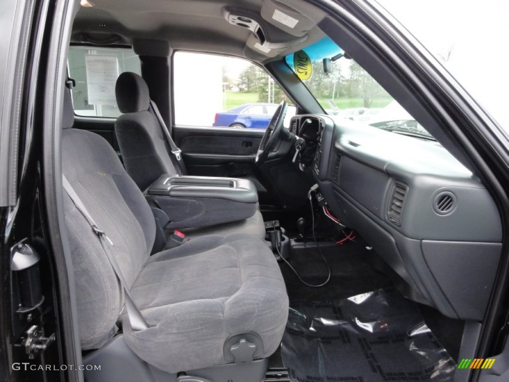 2002 Silverado 1500 LS Extended Cab 4x4 - Onyx Black / Graphite Gray photo #22