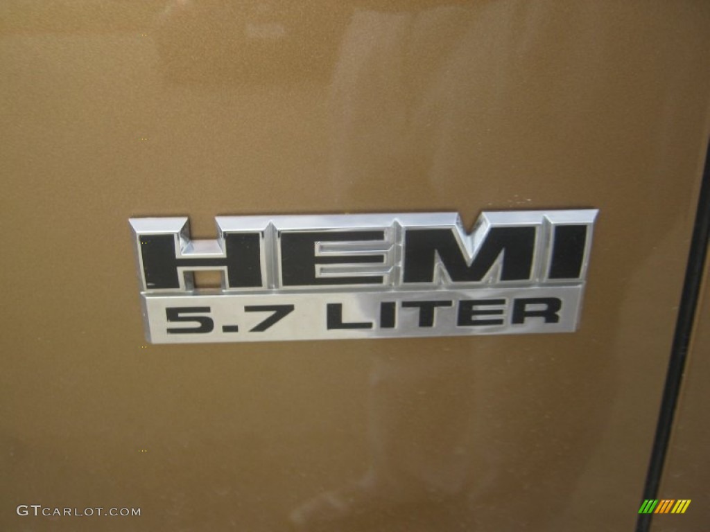 2011 Dodge Ram 1500 Big Horn Crew Cab Marks and Logos Photos