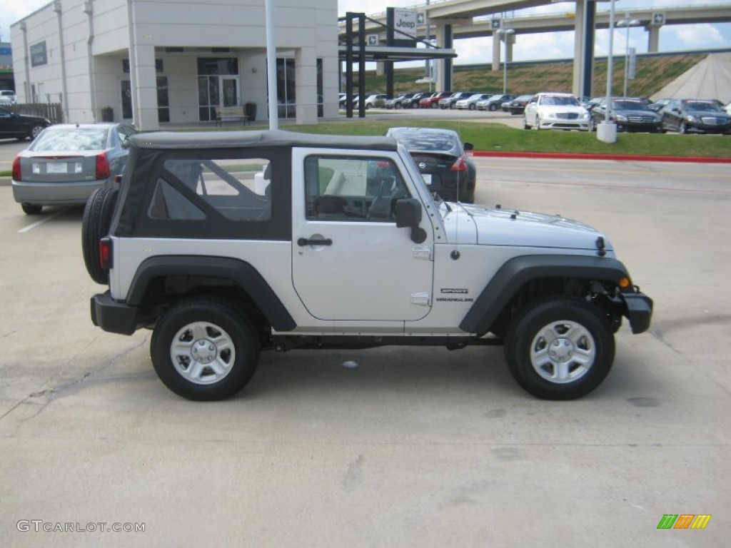 2012 Wrangler Sport 4x4 - Bright Silver Metallic / Black photo #6