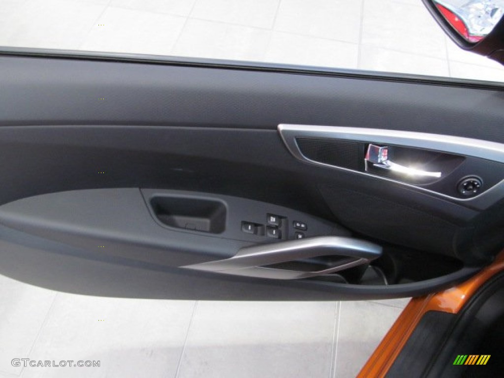 2012 Hyundai Veloster Standard Veloster Model Black Door Panel Photo #63090017